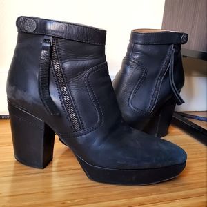 ACNE Track Leather Ankle Boots Booties Black Size 39 8.5